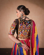 Zakhi Shahi Andaaz, Royal Riwaaz Navratri Choli