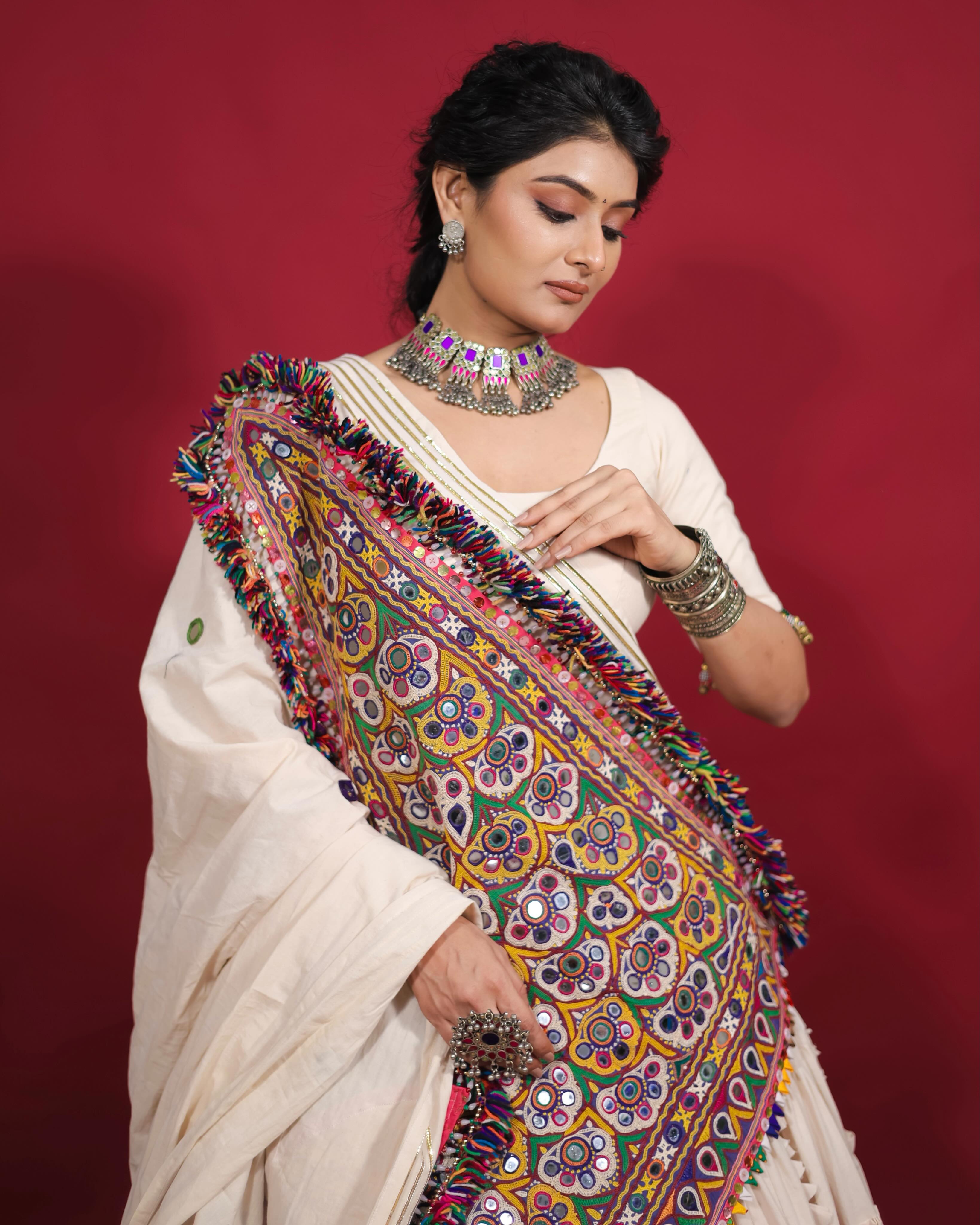 Vaidehi Navratri Special – Traditional Gujarati Gamthi