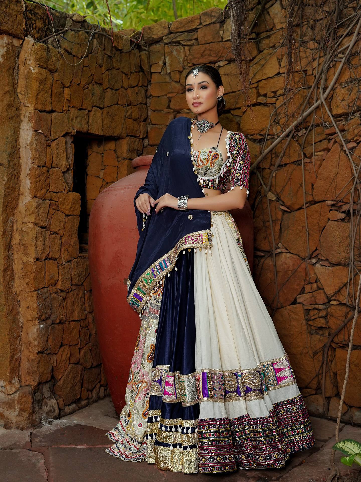 Rangmohini –  Garba & Gujarati Grace Nights Lahenga