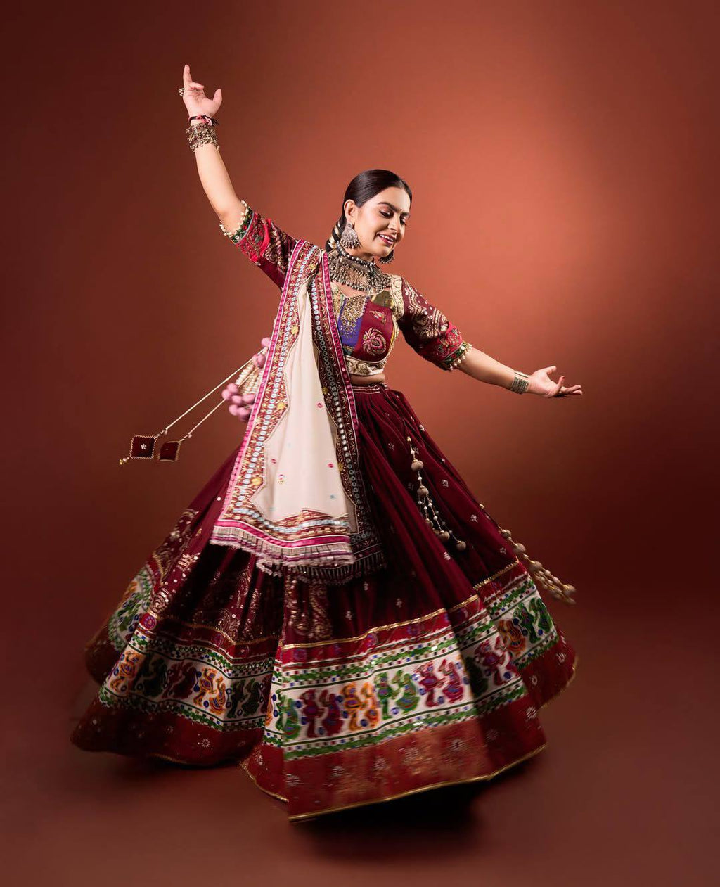 Vantara Divine Dandiya of Navratri Choli