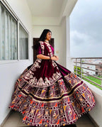 Nirza Raas Aur Rajwadi Andaaz Navratri Choli