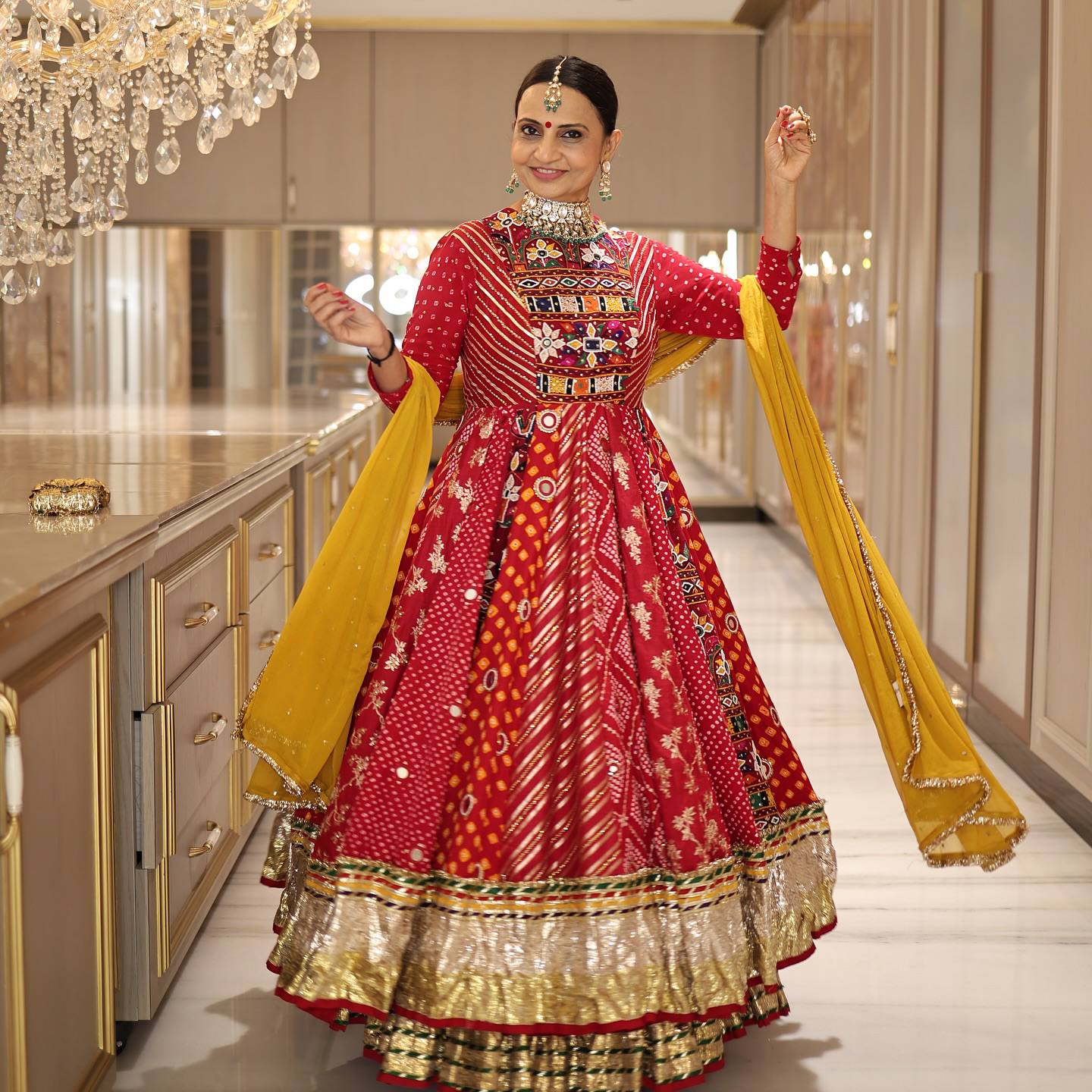 Veerza Red Rajwadi Rang Navratri Special