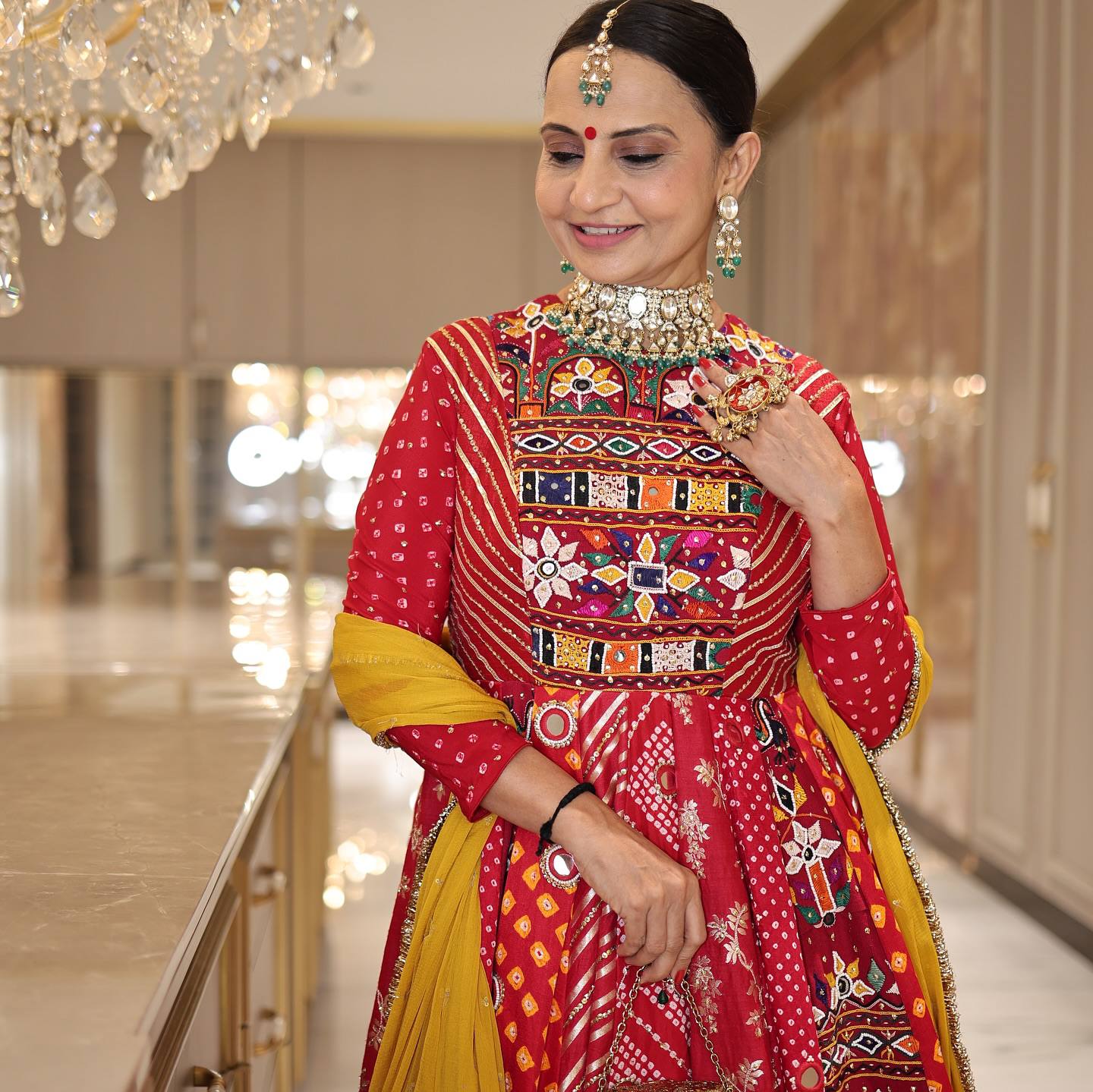 Veerza Red Rajwadi Rang Navratri Special