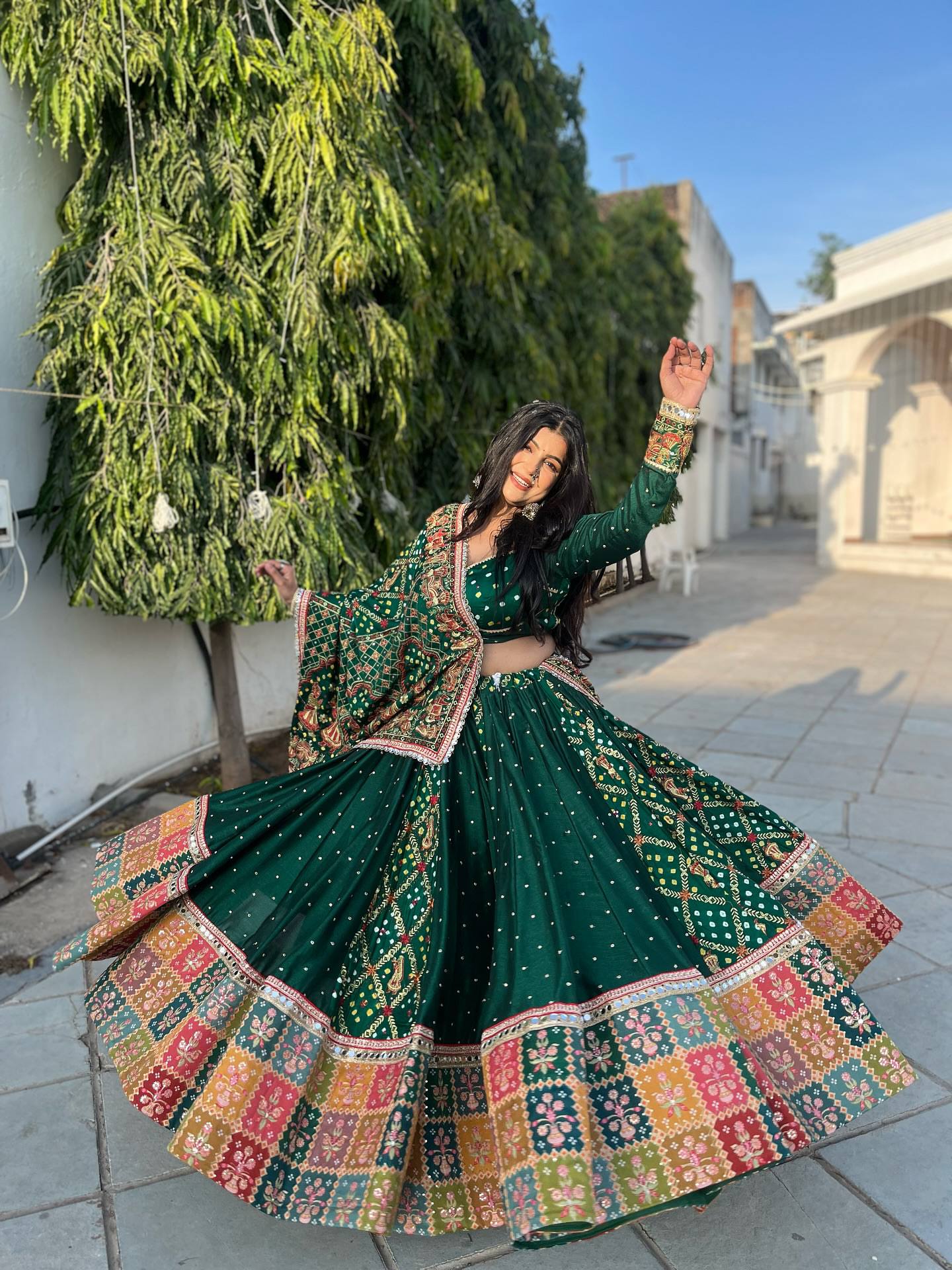 Zilmil Dandiya Beats, Desi Treats Lahenga Choli