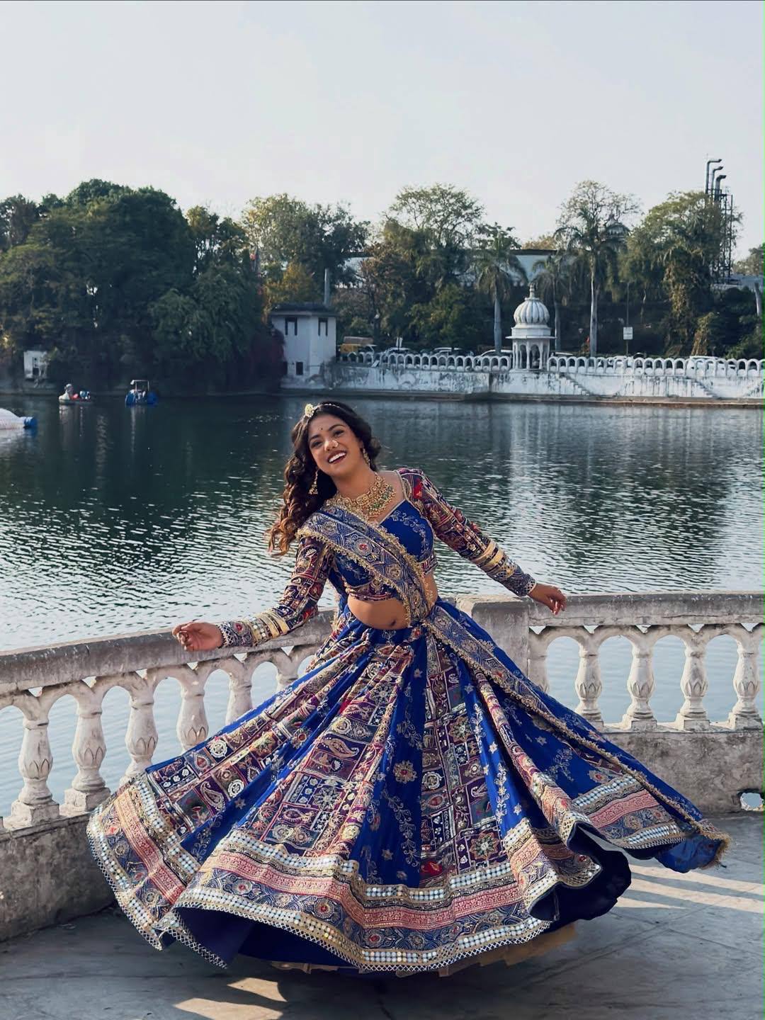 Moksha Raas Riwaaz Navratri in Royal Blue Choli