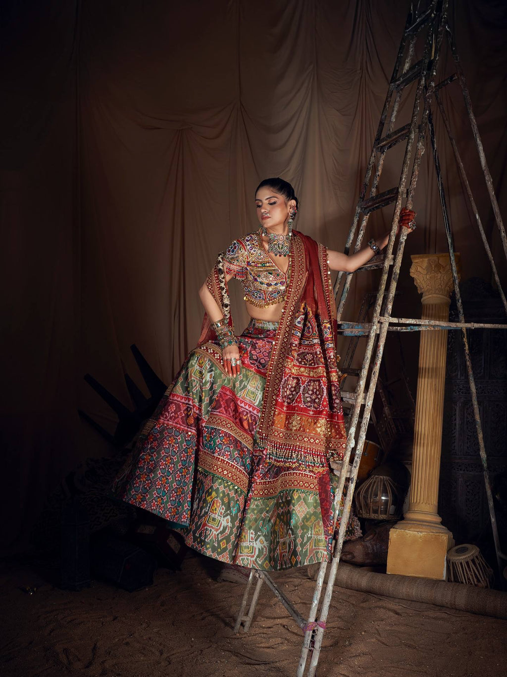 Raas Riwaayat – The Royal Navratri Lahenga
